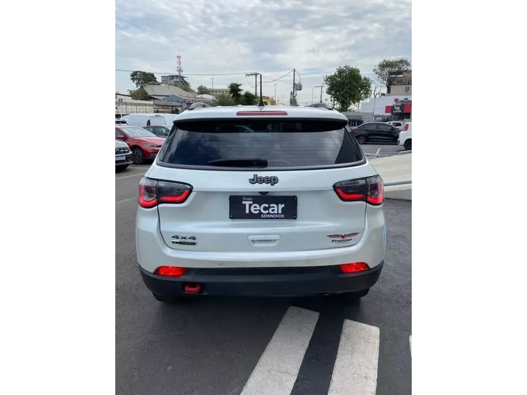 Jeep Compass Branco 3