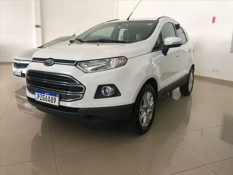 Ford Ecosport Branco 7