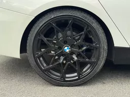 BMW 328i