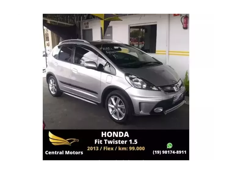 Honda FIT Prata 2