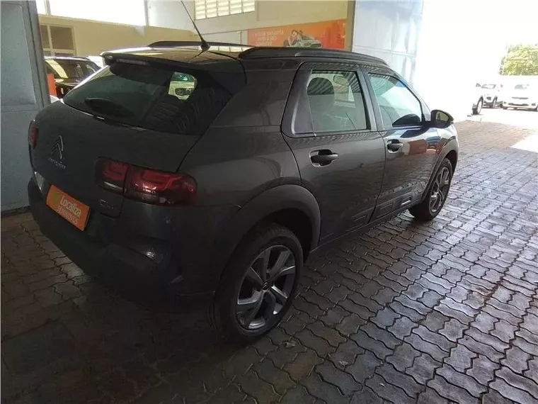 Citroën C4 Cactus Cinza 5