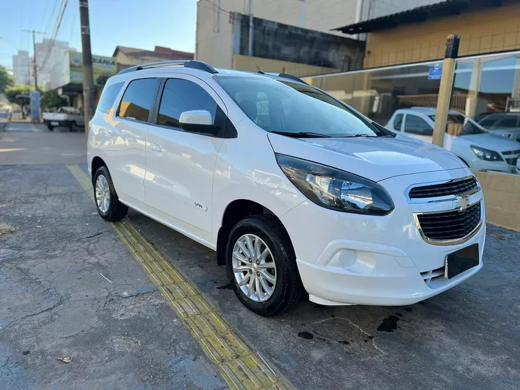 Chevrolet Spin Branco 3