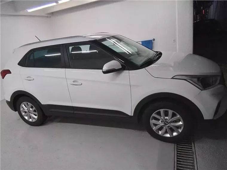 Hyundai Creta Branco 8