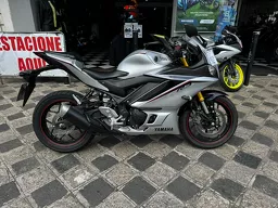 YZF R3