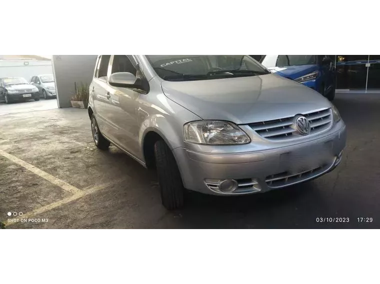 Volkswagen Fox Prata 17