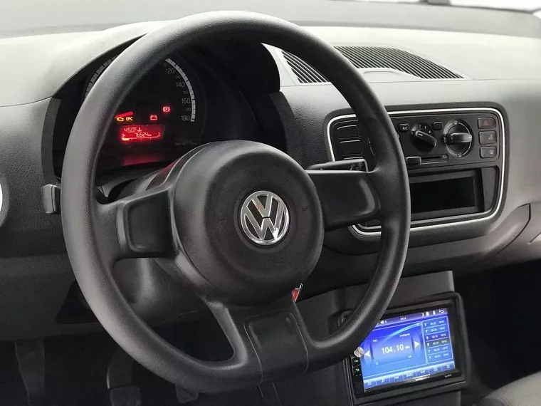 Volkswagen UP Branco 5