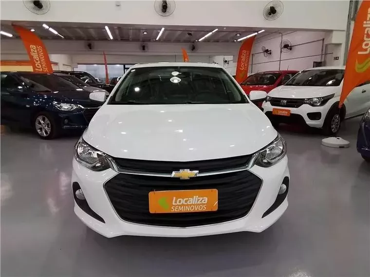 Chevrolet Onix Branco 5