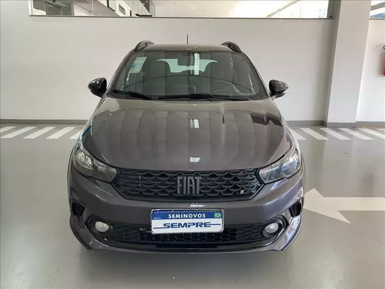Fiat Argo Cinza 12