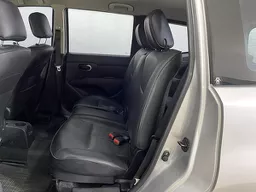 Nissan Livina