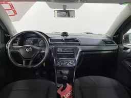 Volkswagen Voyage