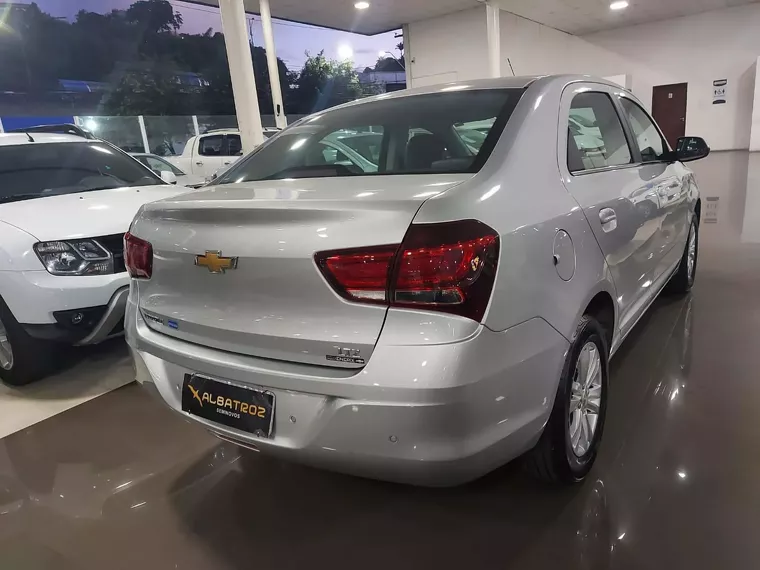 Chevrolet Cobalt Prata 1