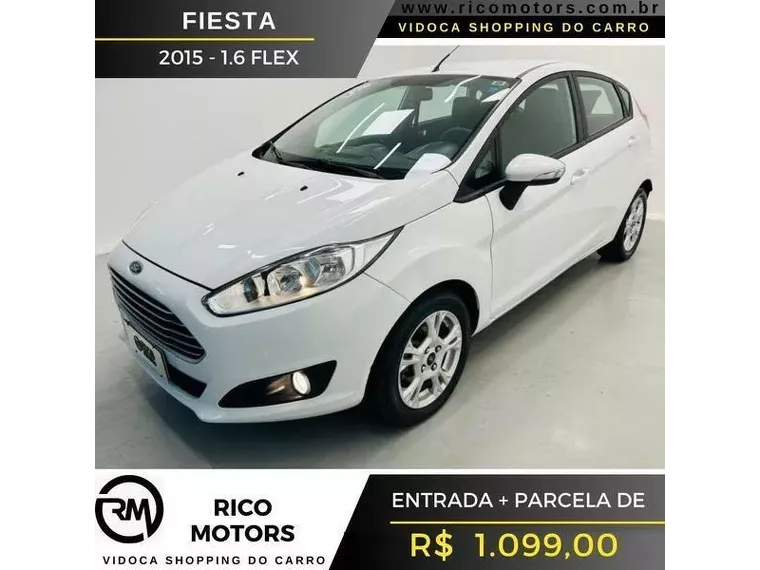 Ford Fiesta Branco 1