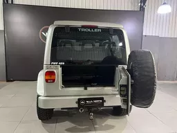 Troller T4 Expedition