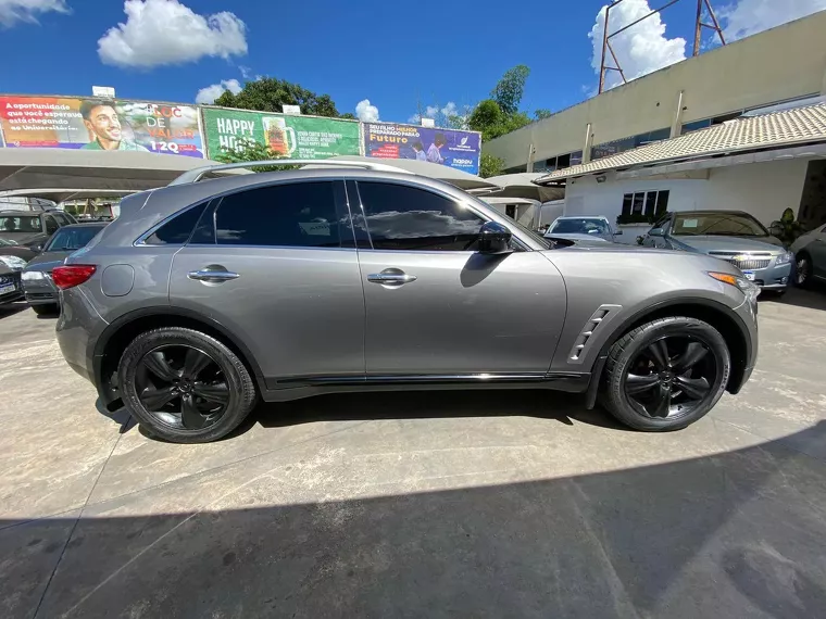 Infiniti FX35 Cinza 10