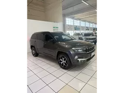 Jeep Commander