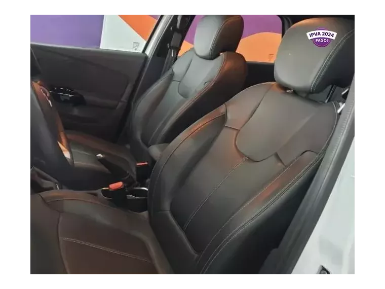 Renault Captur Preto 6