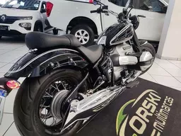 BMW R 18