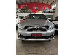 Toyota Hilux SW4