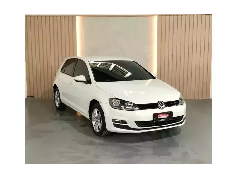 Volkswagen Golf Branco 1