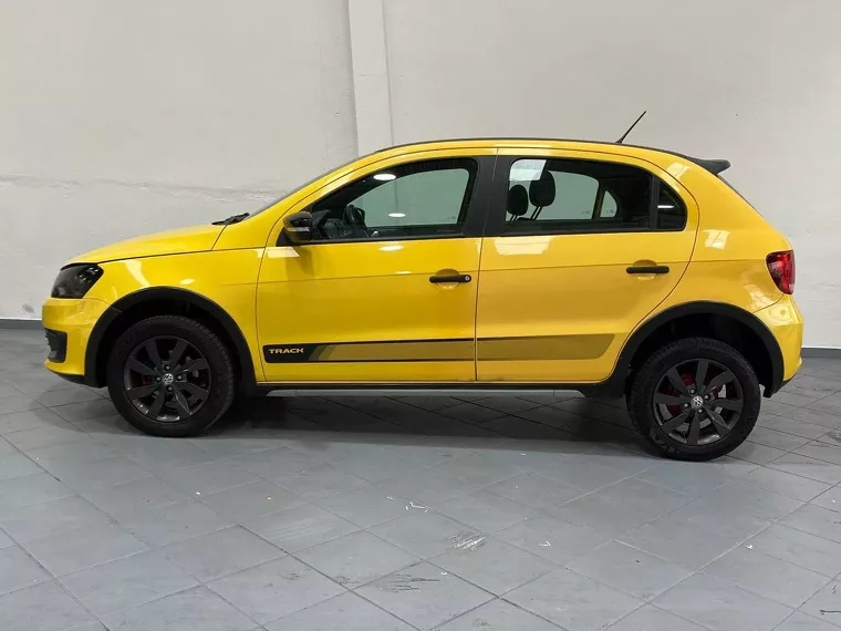 Volkswagen Gol Amarelo 12