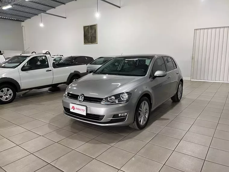 Volkswagen Golf Prata 3