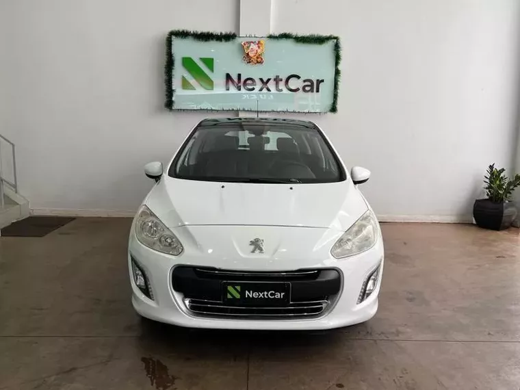 Peugeot 308 Branco 9