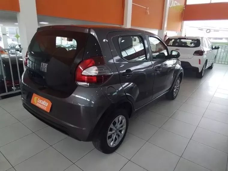 Fiat Mobi Cinza 6