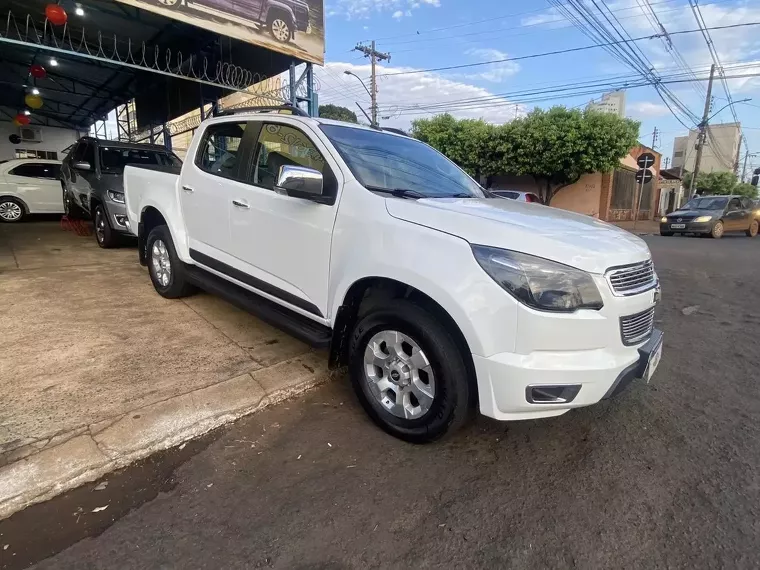 Chevrolet S10 Branco 4