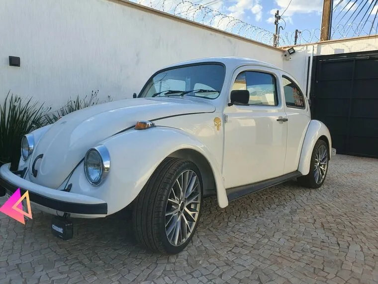Volkswagen Fusca Branco 4