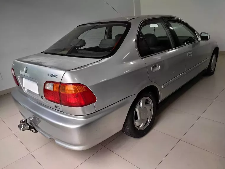 Honda Civic Prata 12