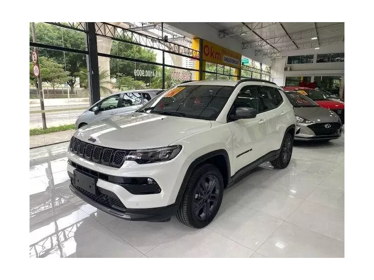 Jeep Compass Branco 4