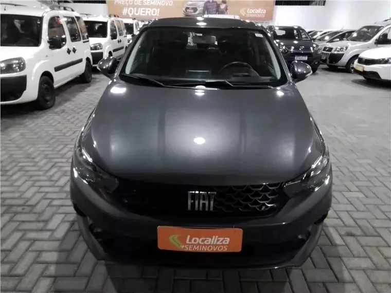 Fiat Argo Cinza 1