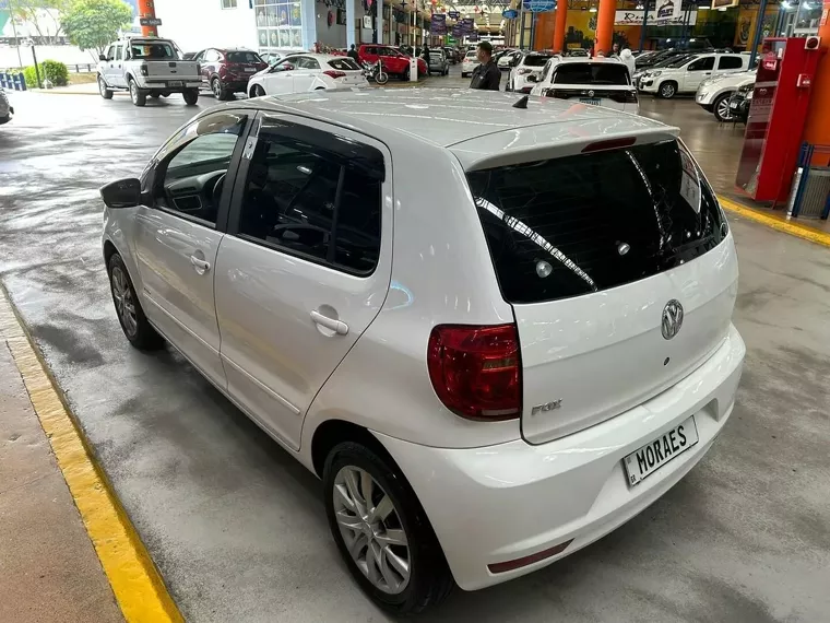 Volkswagen Fox Branco 3