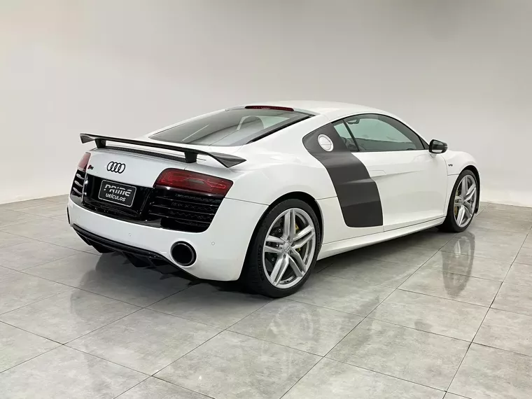 Audi R8 Branco 8