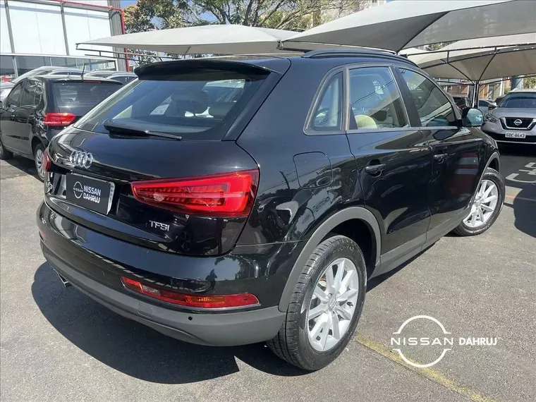 Audi Q3 Preto 18