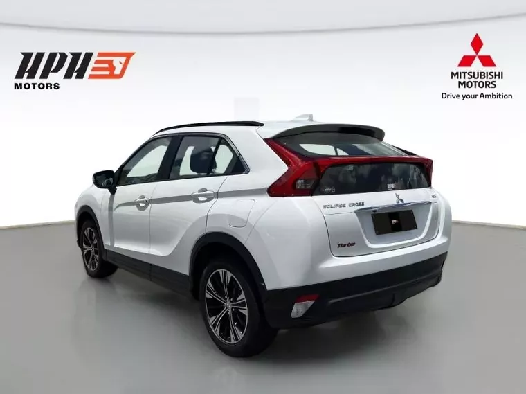 Mitsubishi Eclipse Cross Branco 12