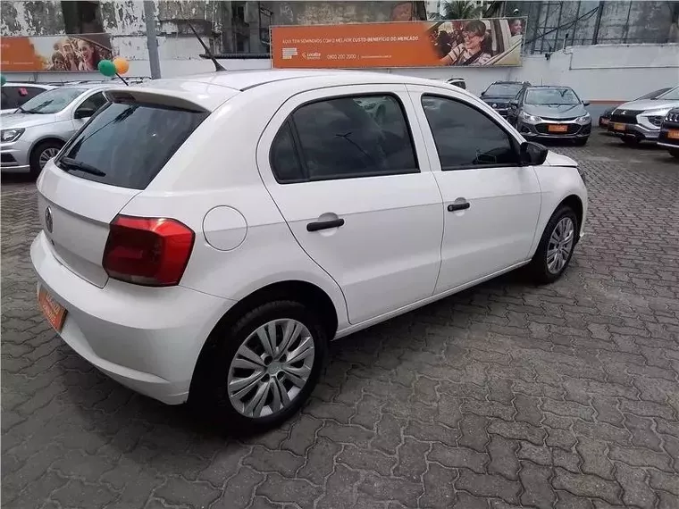 Volkswagen Gol Branco 6