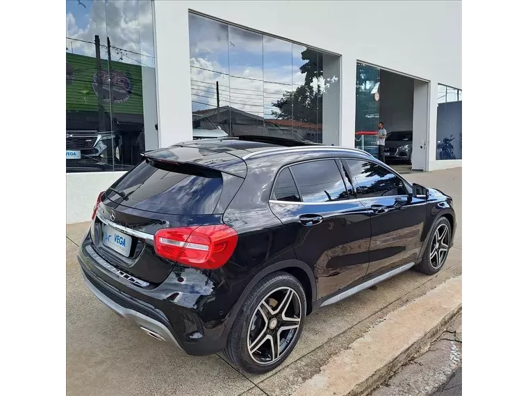 Mercedes-benz GLA 250 Preto 1