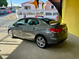 Citroën C4 Lounge