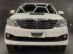 Toyota Hilux SW4