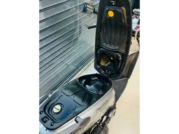 Kymco People