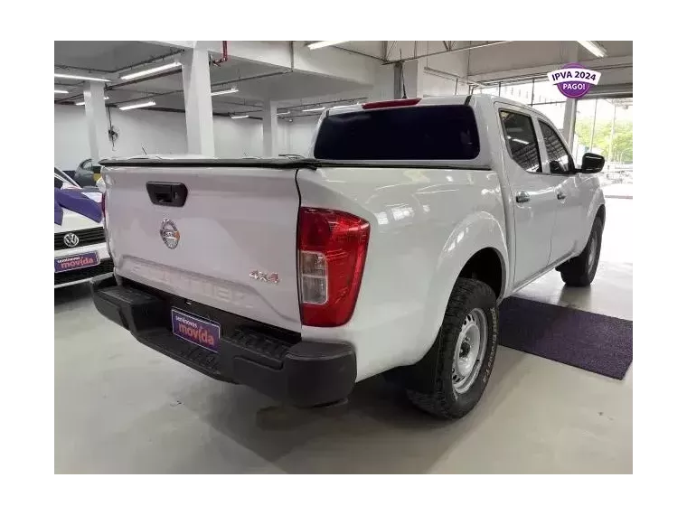 Nissan Frontier Branco 8