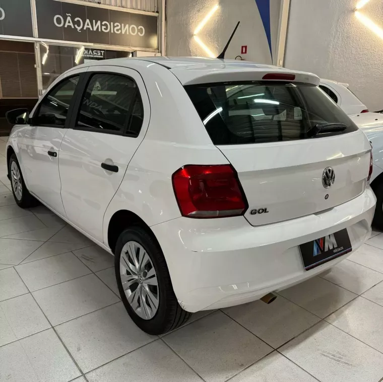 Volkswagen Gol Branco 5