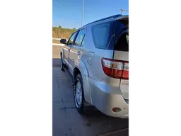 Toyota Hilux SW4