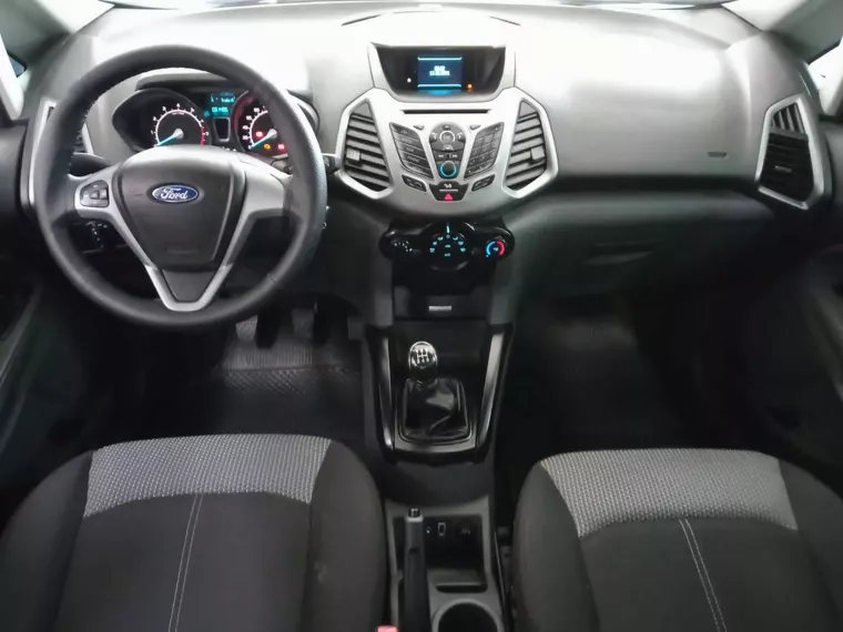 Ford Ecosport Branco 8