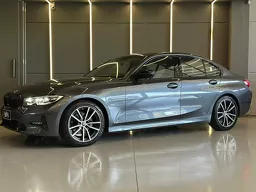 BMW 320i