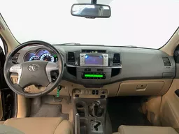 Toyota Hilux SW4