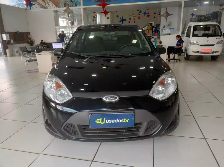 Ford Fiesta Preto 1