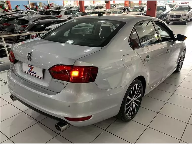 Volkswagen Jetta Prata 2