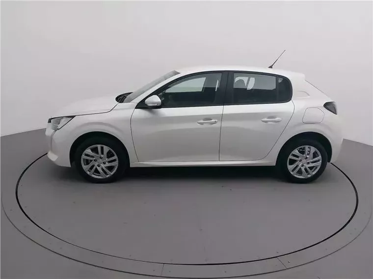 Peugeot 208 Branco 8